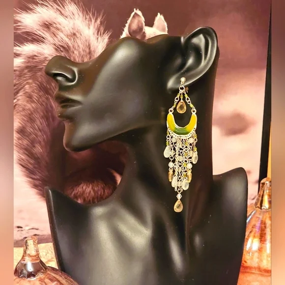 Elegant Yellow and Green Chandelier Earrings E1P35 - Picture 2 of 4